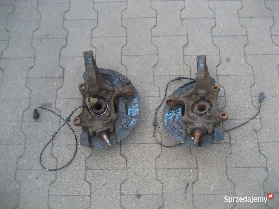 volvo xc90 lift 0711r 24tdi 185 zwrotnica przód