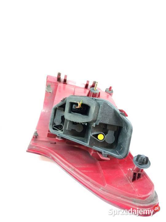 LAMPA TYŁ LEWA KOMBI Peugeot 407 I 20042010