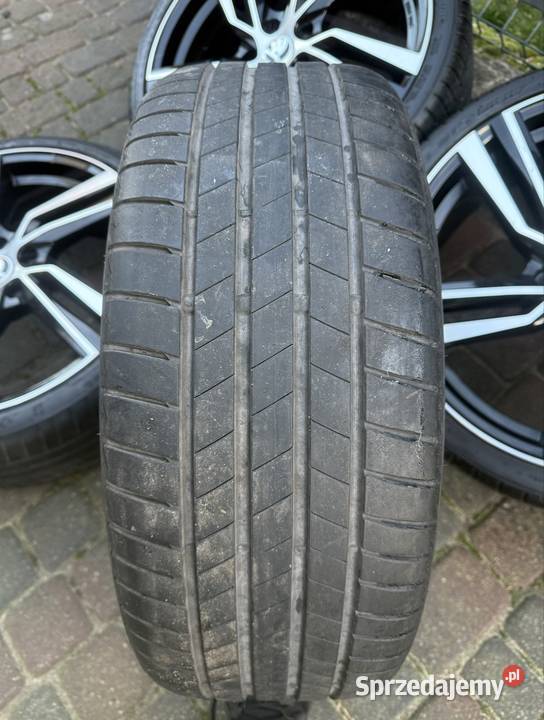 19 Skoda Ocavia koła felgi komplet 5x112 ET51 Lubasz