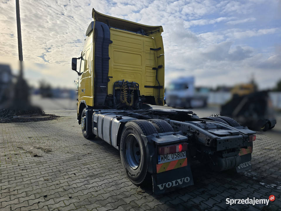 Ciągnik siodłowy VOLVO FH 460 EEV 2013 428 Rok produkcji 2013 Ciągniki siodłowe warmińsko-mazurskie Rudolfowo