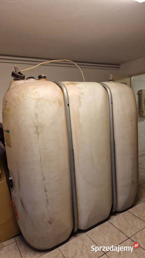 Zbiornik olejowy 1600 l SCHUTZ na deszczówkę Piotrków Trybunalski