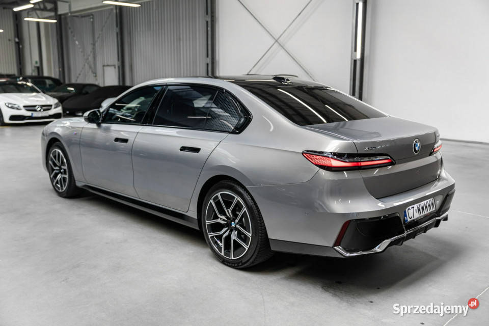 BMW 740 FV 23 Gwarancja 122027 Webasto Sky czujnik parkowania Węgrzce