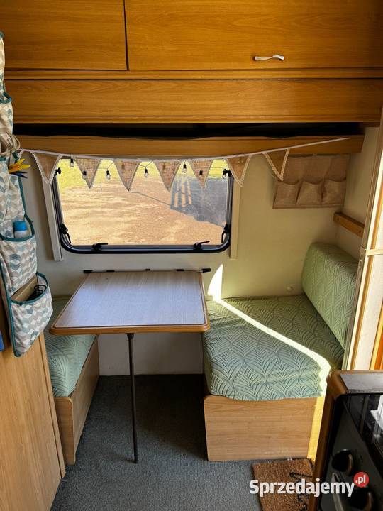 Lunar Zenith Four 2004 komfortowa przyczepa Legnica