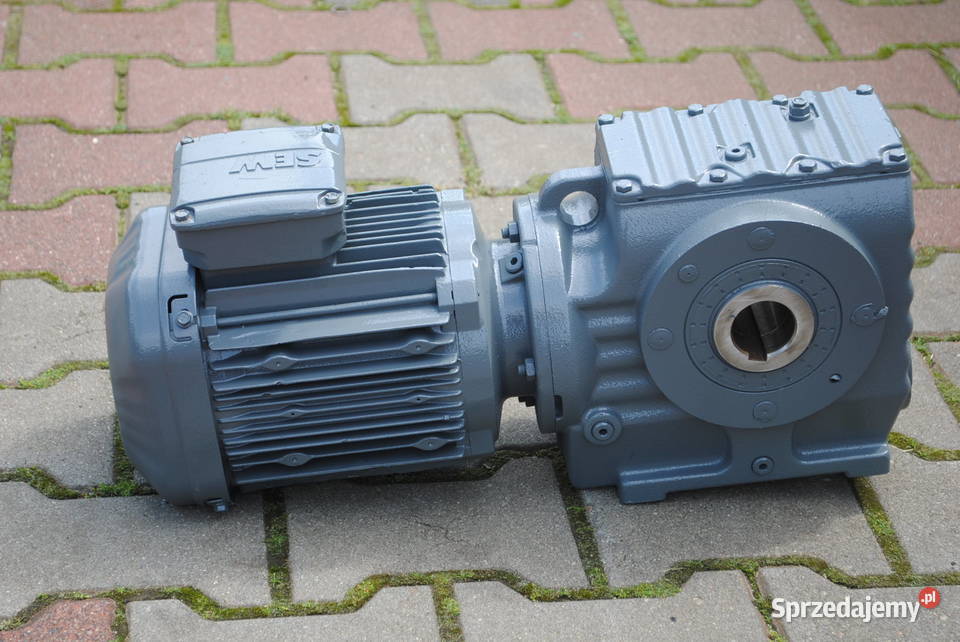 Motoreduktor kątowy 15kw 70obrmin firmy SEW Pozostałe Kargowa sprzedam