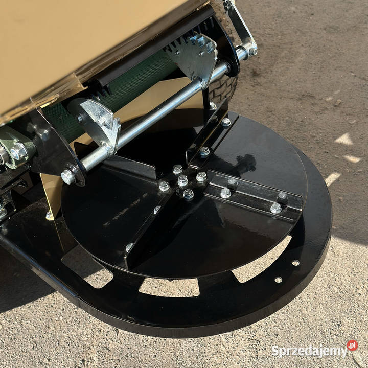 Rozsiewacz Spalinowy Meyer PN325 325L Sól Nawóz nieuszkodzony Nowy Wiśnicz