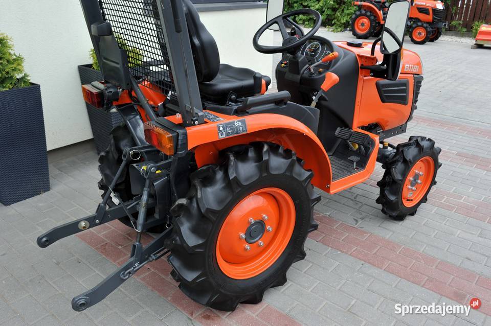 Kubota B1181 4x4 17 Tajęcina