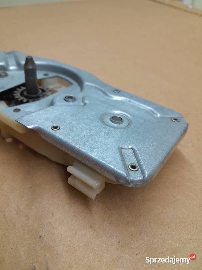 BMW E36 sedan manualna przekładnia szyberdachu Mechanizmy opuszczania szyb Tomaszów Mazowiecki