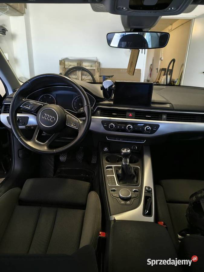 Audi a4 b9 2016r manual 20tdi Łańcut