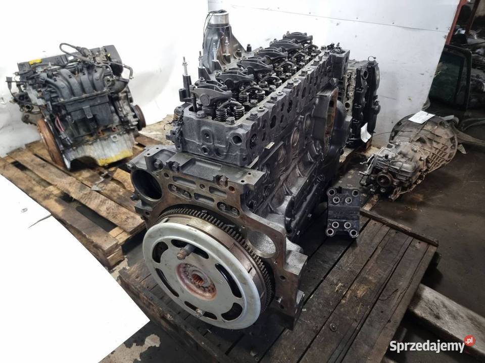 SILNIK SŁUPEK STEYR 6230 CVT T7 T8 Lipno