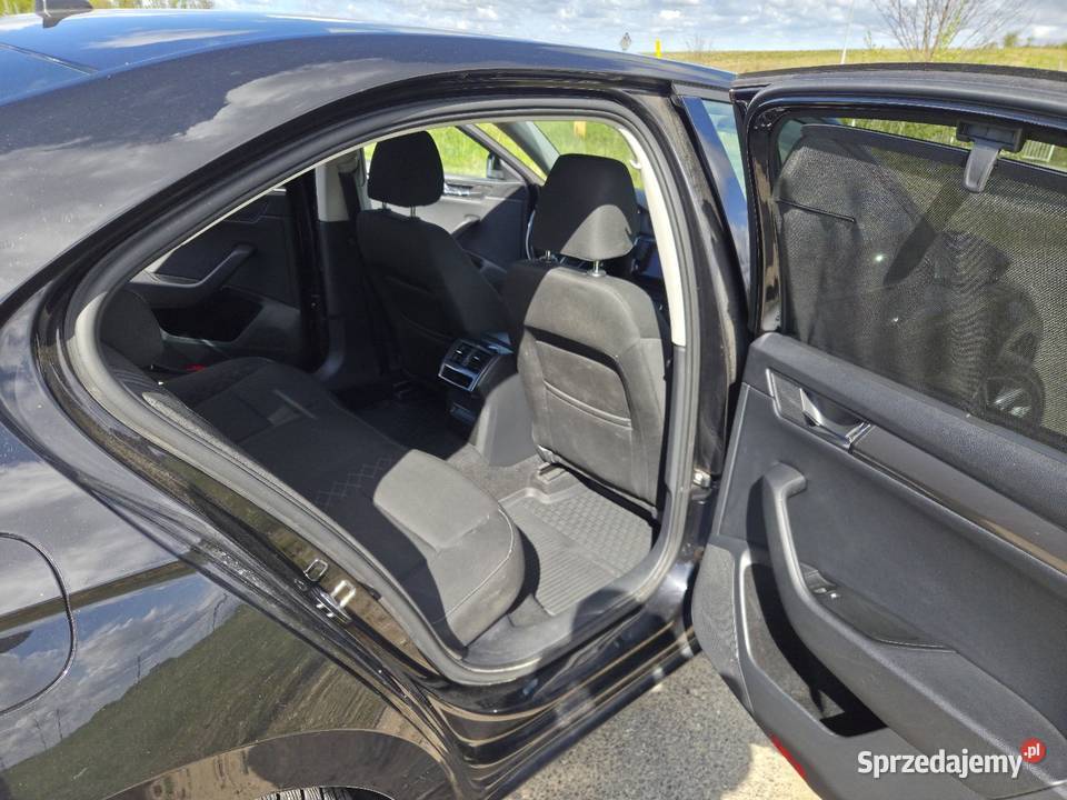 Skoda Superb 3 2016r 14 TSI światła przeciwmgielne Trzebnica