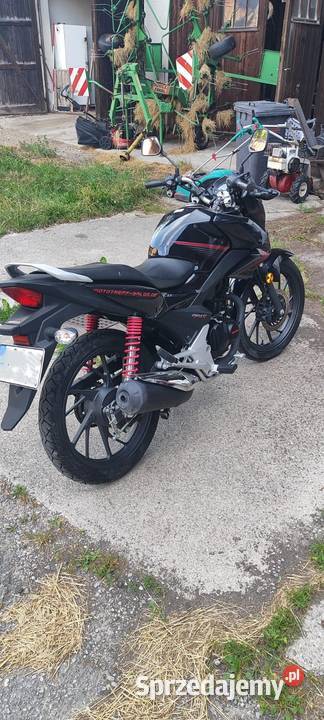 Honda CB125F 2018 2482 Pełna historia naked