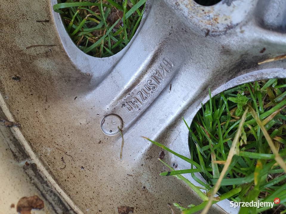 Porsche 944 924 928 911 komplet felg 6Jx15 ET523