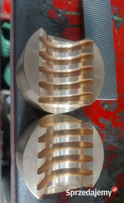 Półnakrętki śruby pociągowej do tokarki Kraków