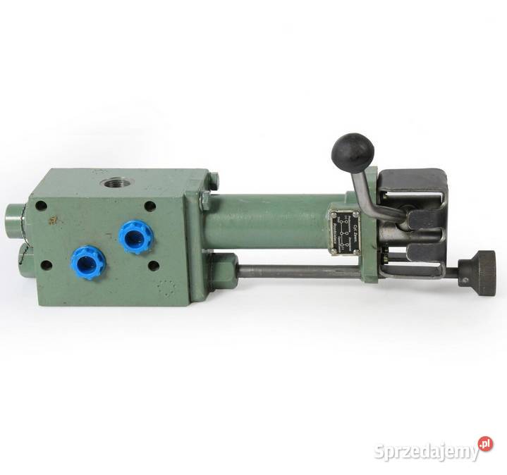 ROZDZIELACZ HYDRAULICZNY PODNOŚNIKA KPL C330 Siedlce