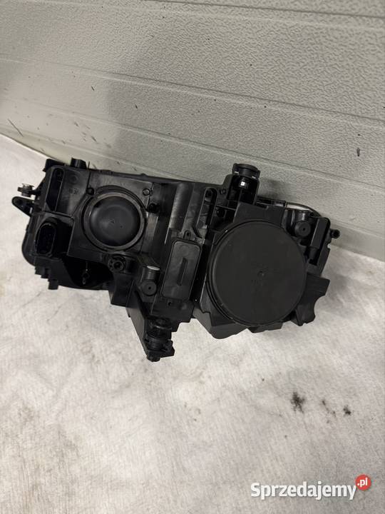 Lampa prawy przód Vw Tiguan II 1622 Jasienica
