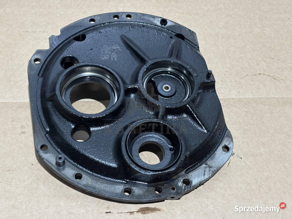 Massey Ferguson Dyna 6 6475 6480 Obudowa Skrzyni Pozostałe Jastrzębniki