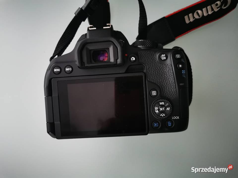 Sprzedam aparat Canon EOS 850D z obiektywem zachodniopomorskie Kołobrzeg