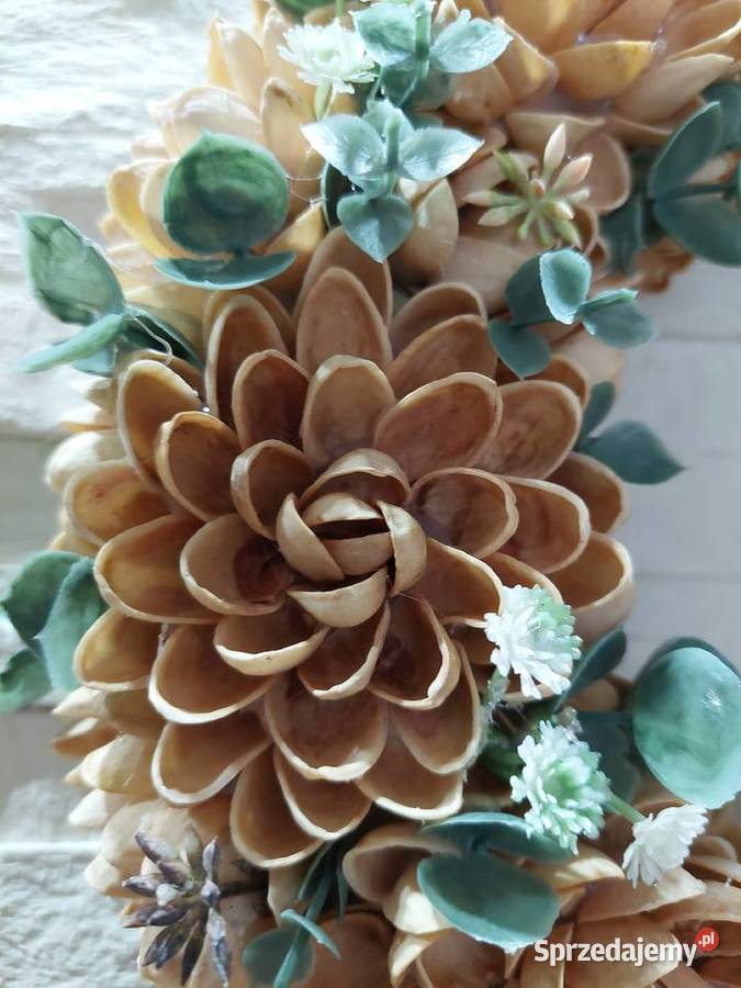 PISTACJOWY WIANEK Z GAŁĄZKAMI Stargard