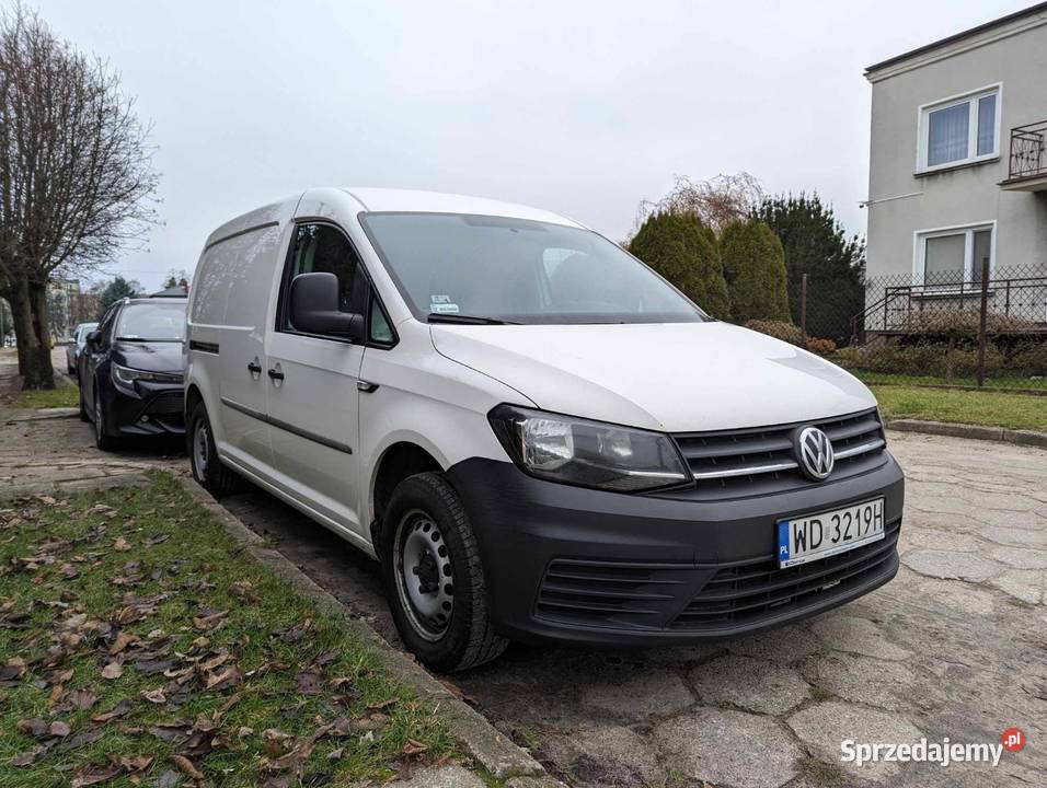 Volkswagen caddy maxi 20 TDI salon faktura VAT kupiony w polskim salonie
