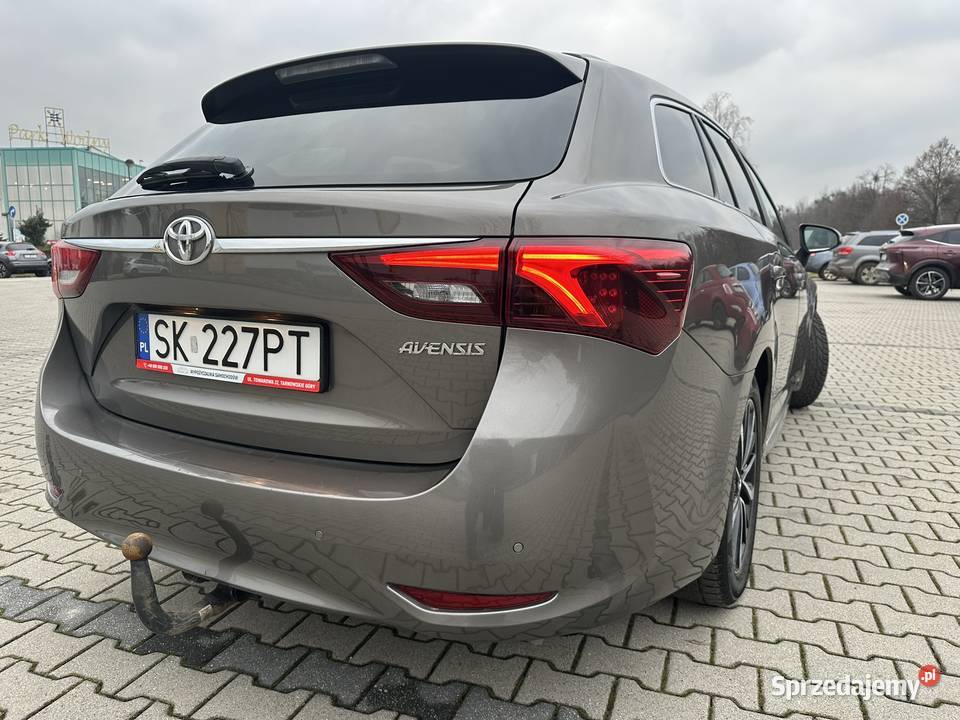 Toyota Avensis 194000km Avensis Tarnowskie Góry sprzedam