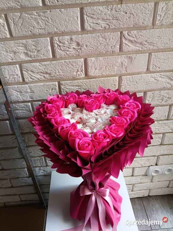 Słodki bukiet serce z mydlanych i raffaello Słodycze i desery wielkopolskie Ratyń
