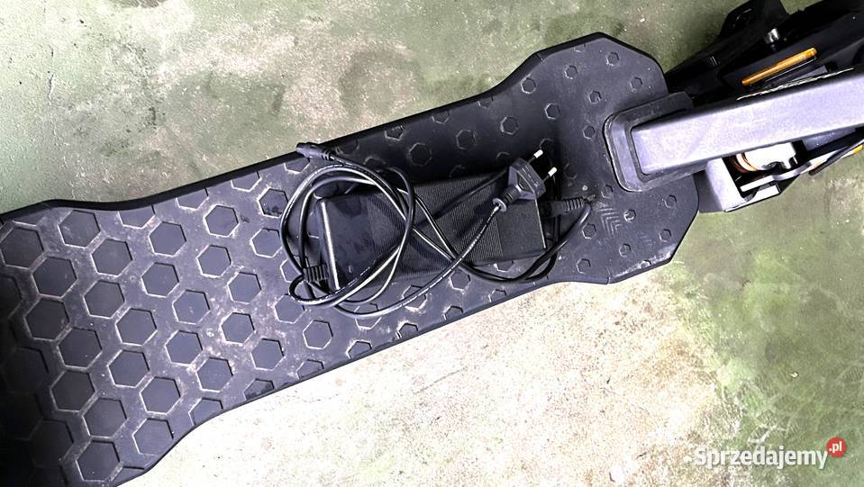 Elektryczna hulajnoga Lamborghini Szczecin