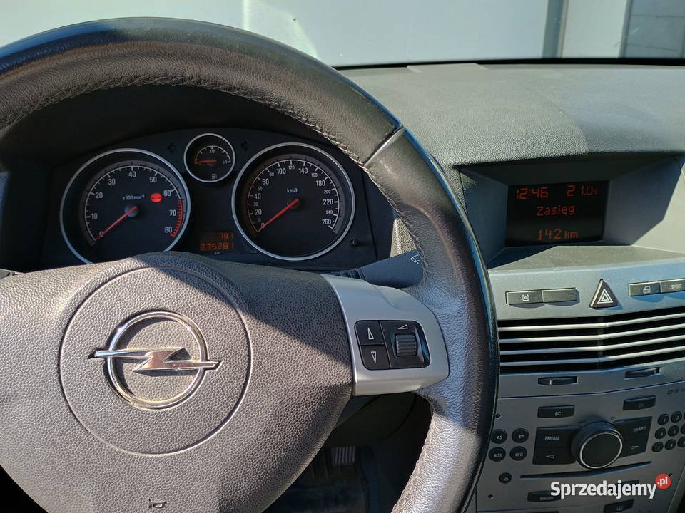 Opel Astra H Kombi Astra Komorniki