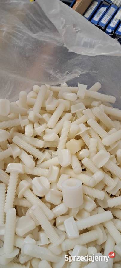 Śruba M12x50 Nylon 66