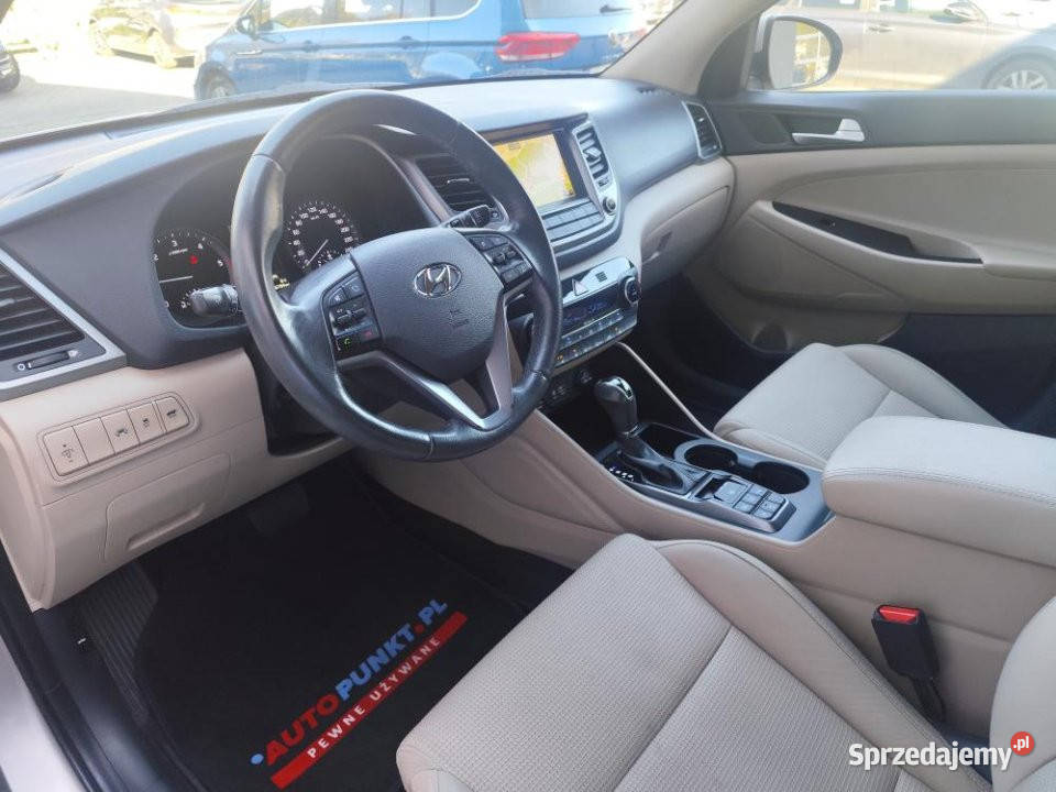 HYUNDAI Tucson 2017r salon LED klima aut navi el diesel sprzedam