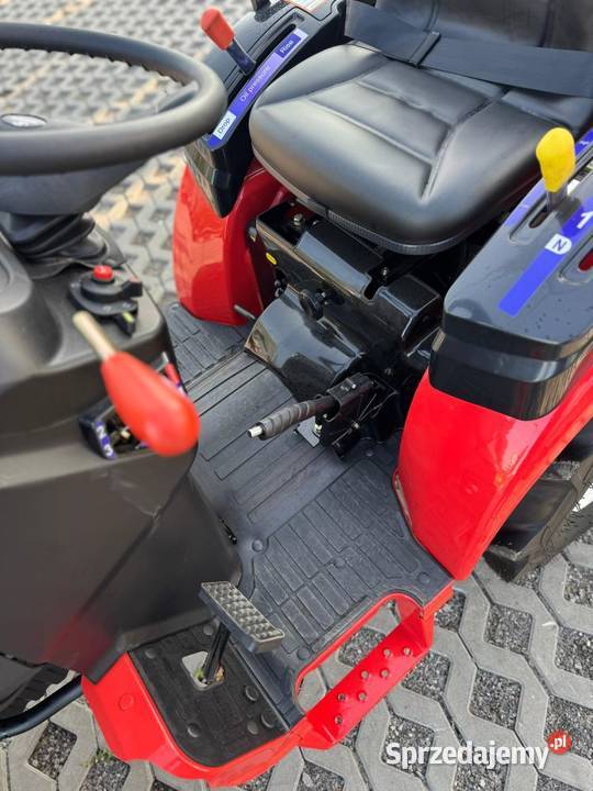 Hinomoto HM3030 4x4 Szerokie koła wspomaganie Biskupice sprzedam