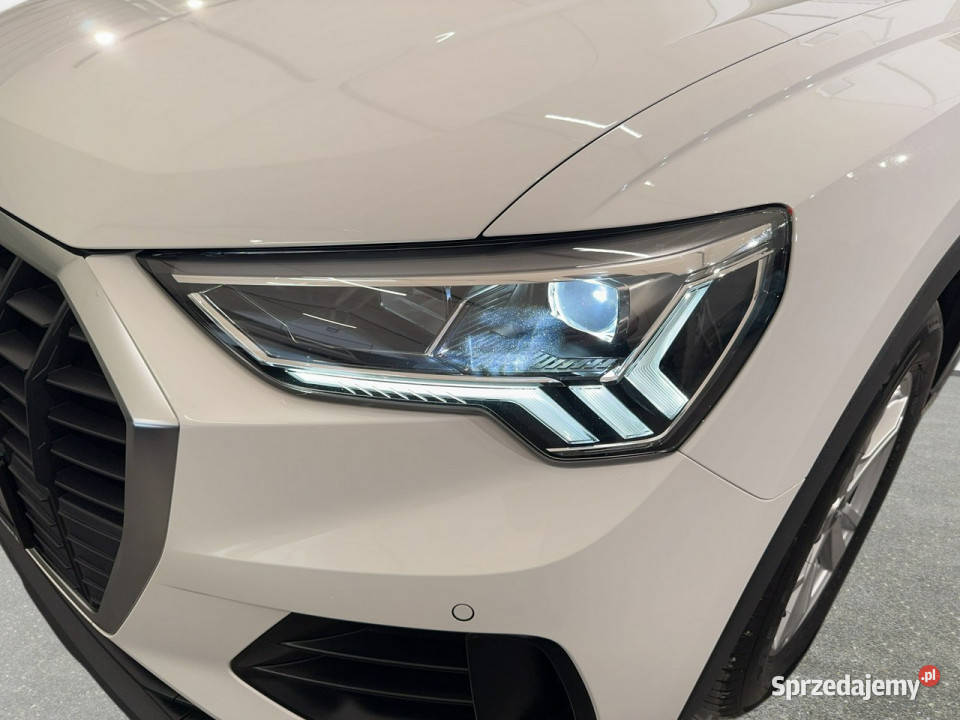 Audi Q3 VAT 23 35TFSI 150 Stronic 2022 r salon I aluminiowe felgi Myślenice sprzedam