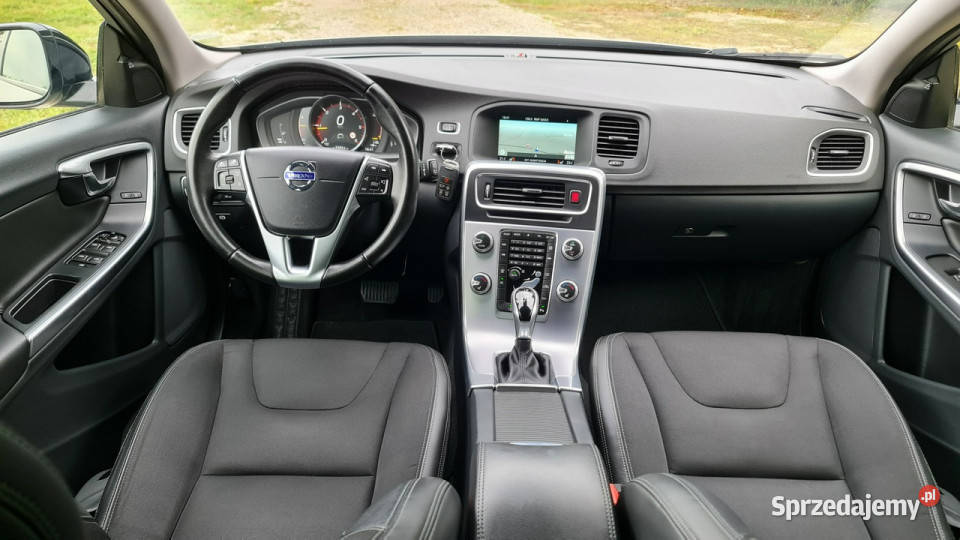 Volvo V60 Cross Country 20d 150 Cross Country Chmielnik