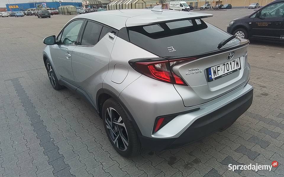 Sprzedam Toyotę CHR z 2022 r Stan idealny Niski