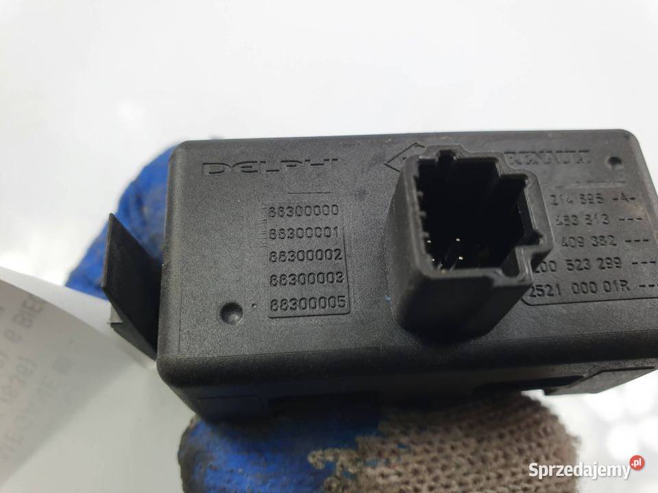 PRZYCISK RENAULT MEGANE III LIFT 8200214896