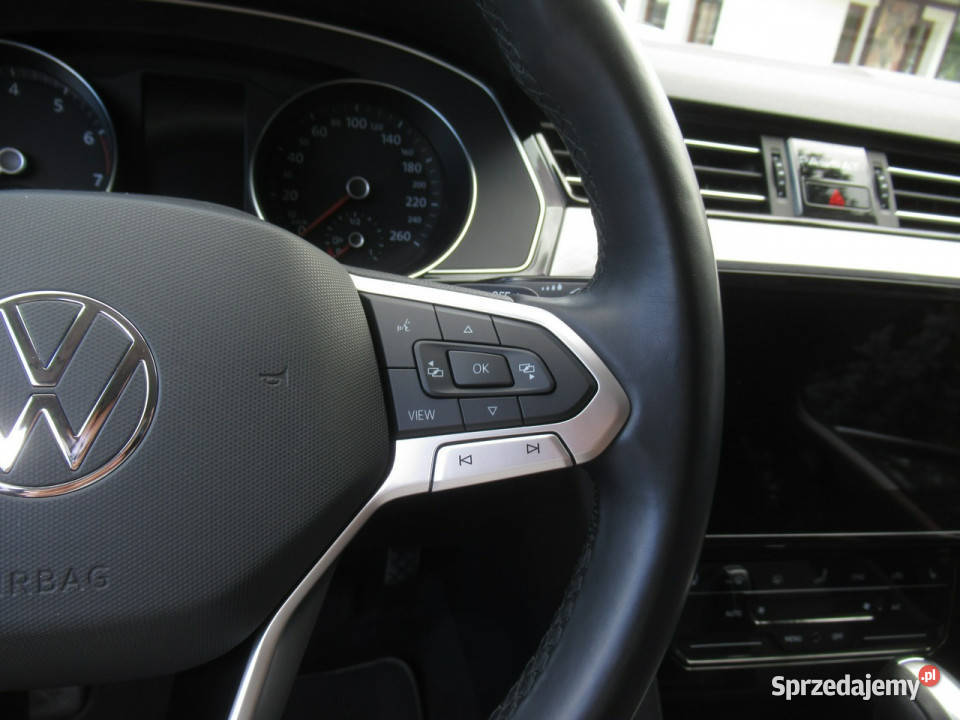 Volkswagen Passat BEZWYPADKOWY AppConnect Volkswagen Warszawa sprzedam