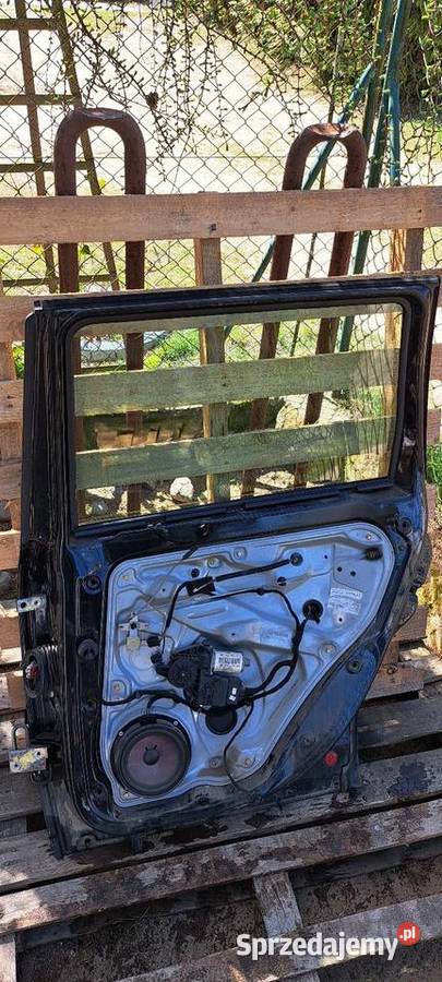 Drzwi prawy tył VW Passat B5 kombi 1998r Luzino