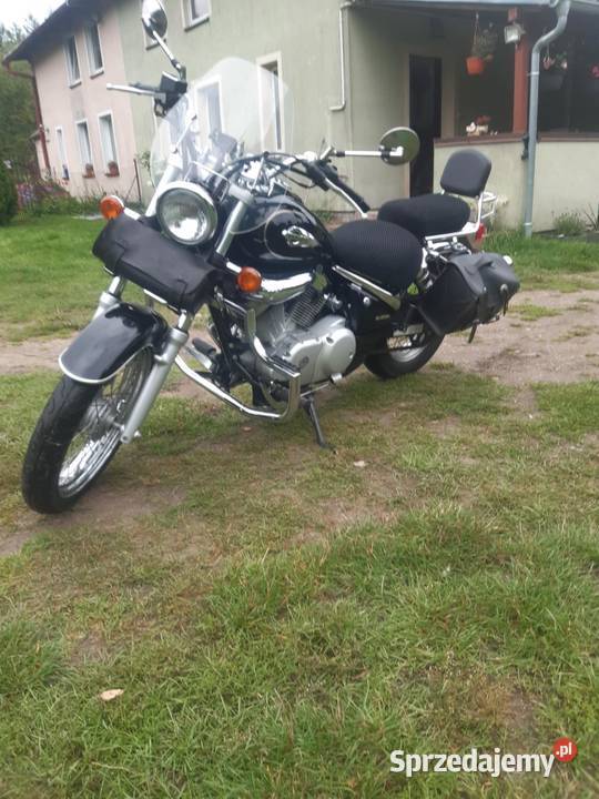 Suzuki Intruder 125 2000r Rok produkcji 2000 Kołczygłowy