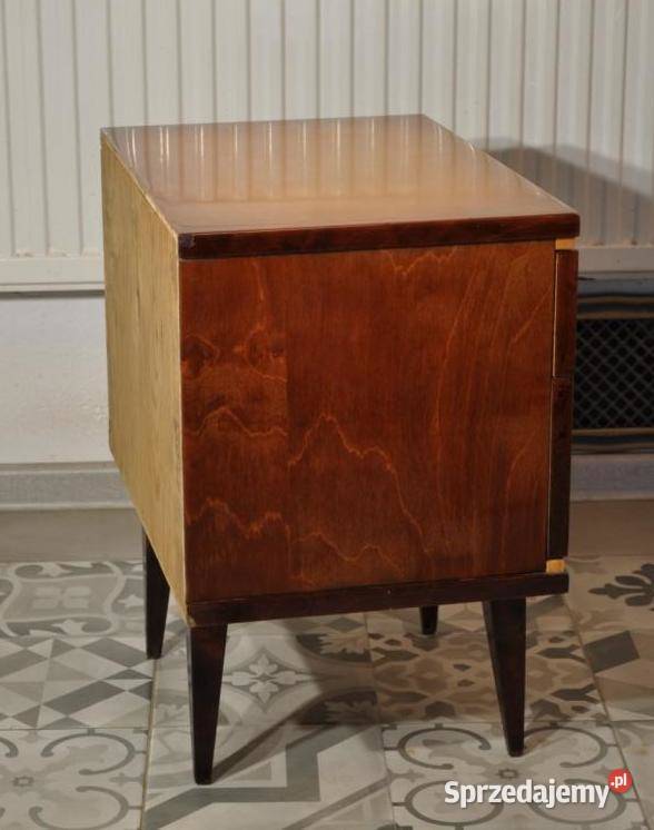 Stara drewniana szafka stojąca nocna midcentury Meble Pomiechówek