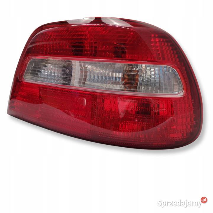 LAMPA PRAWA Volvo S40 I lift 9904r TYLNA prawy
