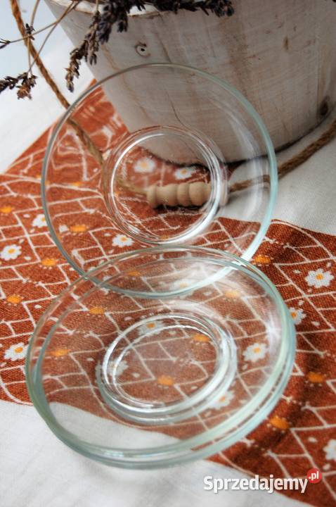 Trzy stare talerzyki spodki szklane PRL vintage