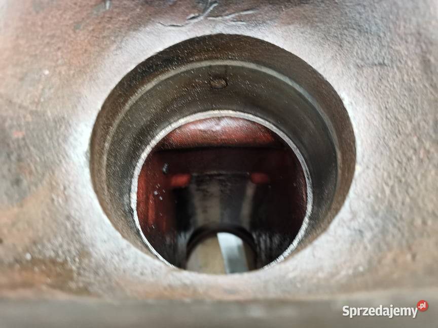 Pochwa mostu 27906010619 CAT TH Wilkowo sprzedam