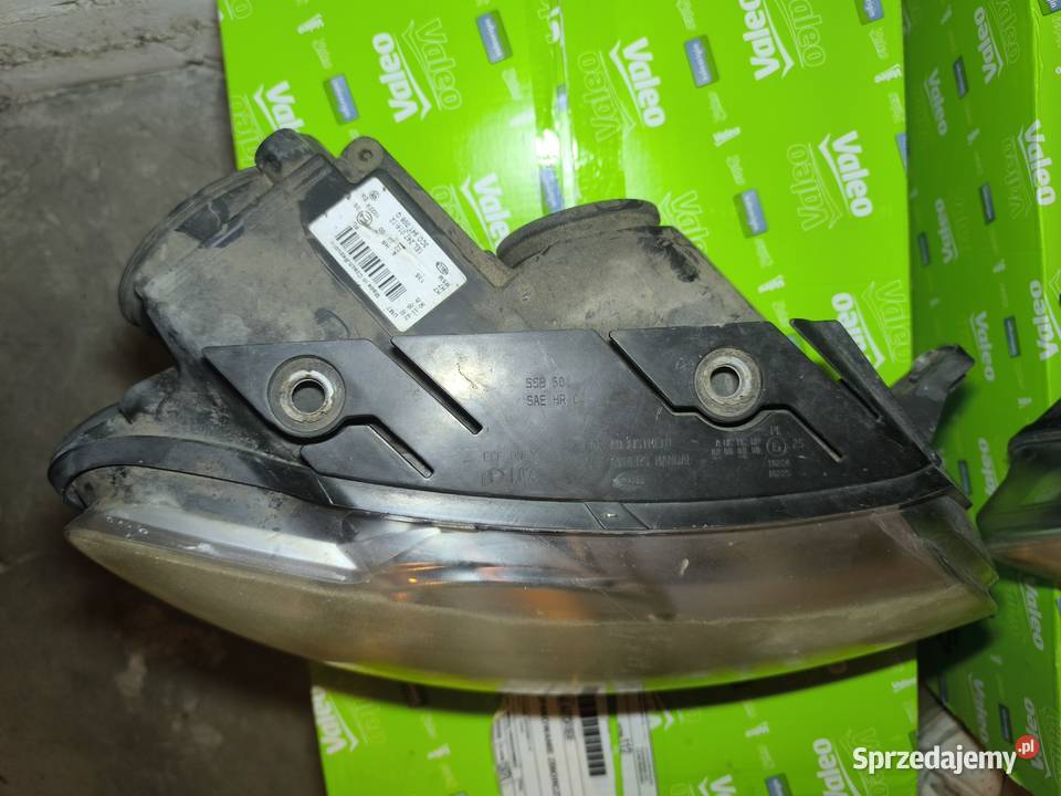 Reflektory lampy przednie Passat B6 soczewki H7 osobowe pomorskie Słupsk sprzedam