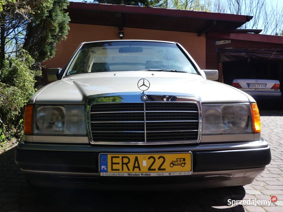 W124 świetny stan 10 lat w jednych rękach zero 2597cm3 Radomsko sprzedam