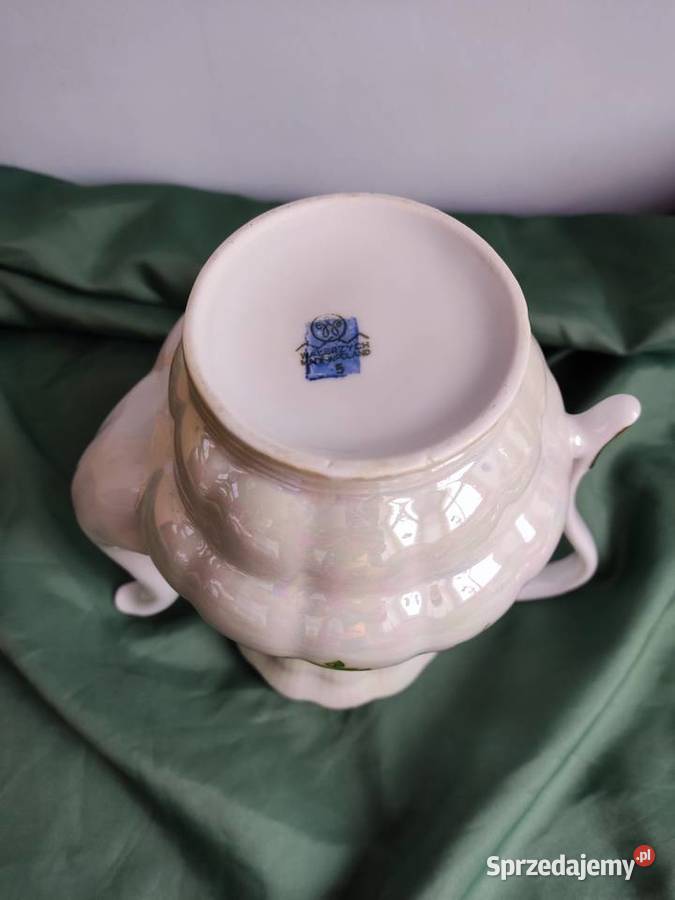 Dzbanek porcelanowy w kwiaty Wałbrzych Porcelana i szkło