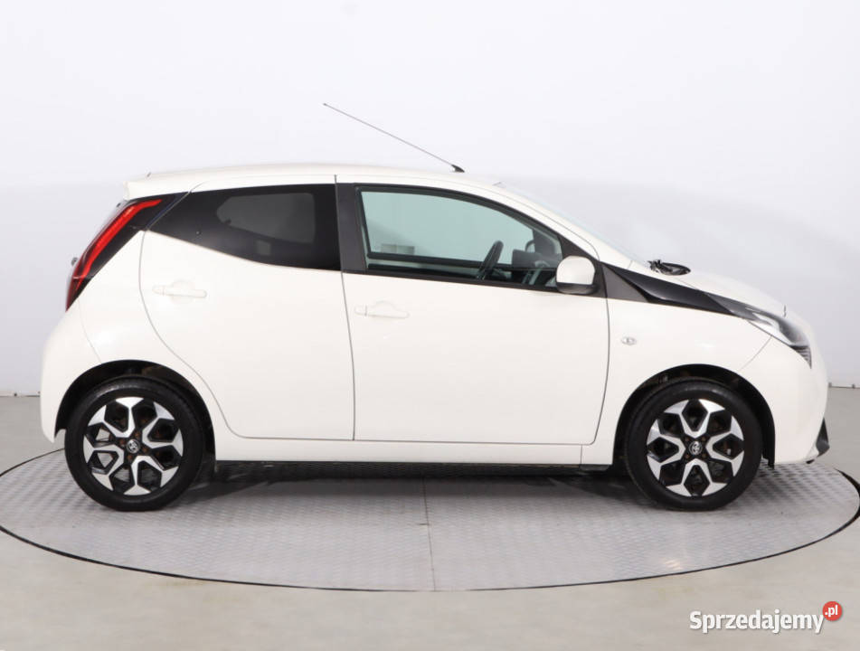 Toyota Aygo 10 VVTi komputer pokładowy Piaseczno