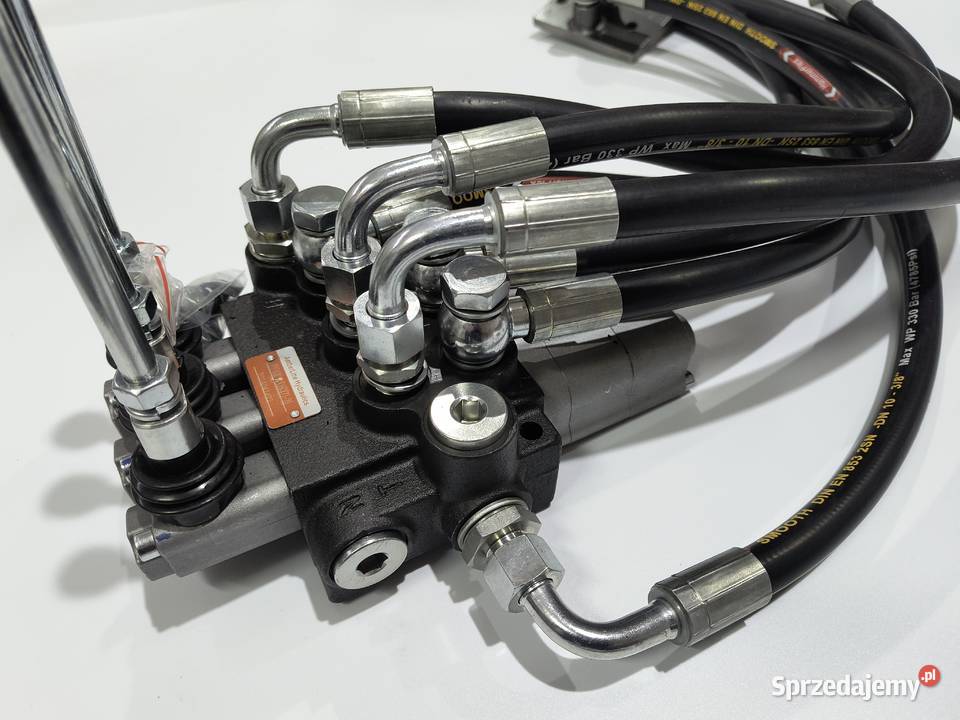 Rozdzielacz hydrauliczny Ursus C330 3 sekcyjny 2 mazowieckie Radom