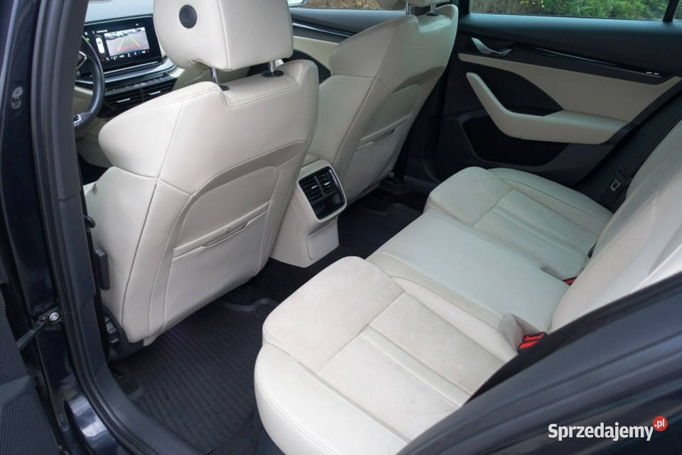 koda Octavia Dach Panoramiczny Matrix Headup 4/5 Gdańsk