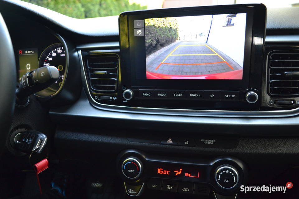 POLSKI SALON oszczędny i dynamiczny Pb nawigacja Oleśnica