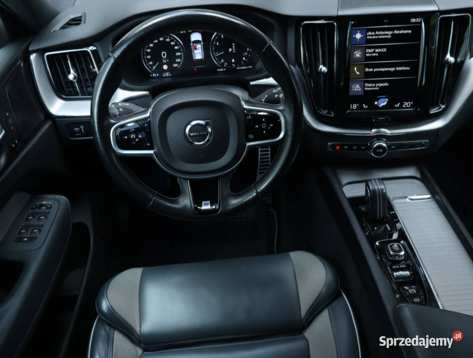 Volvo XC60 B5 AWD Piaseczno