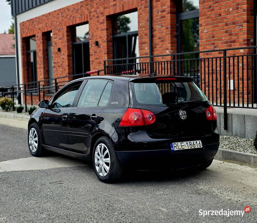 VW Golf V 16 Mpi 102 Gaz Sekwencja Zadbany radio Łańcut